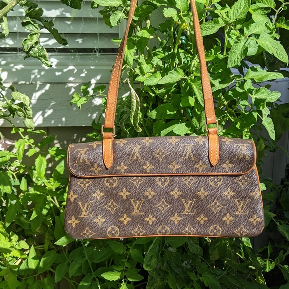Louis Vuitton Shoulder Bag Murrell - Picture 6 of 16